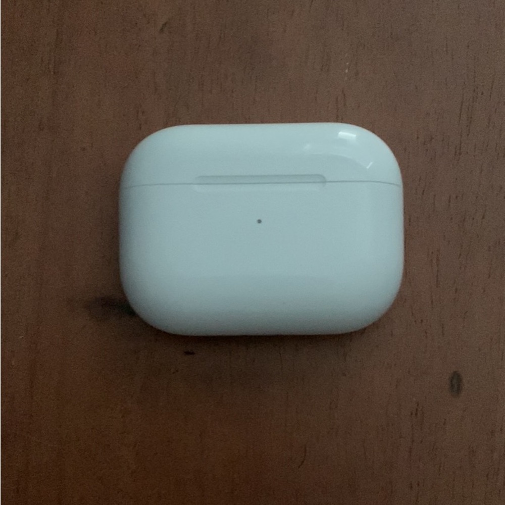 Apple AirPods Pro 2 generation slightly used both sides work